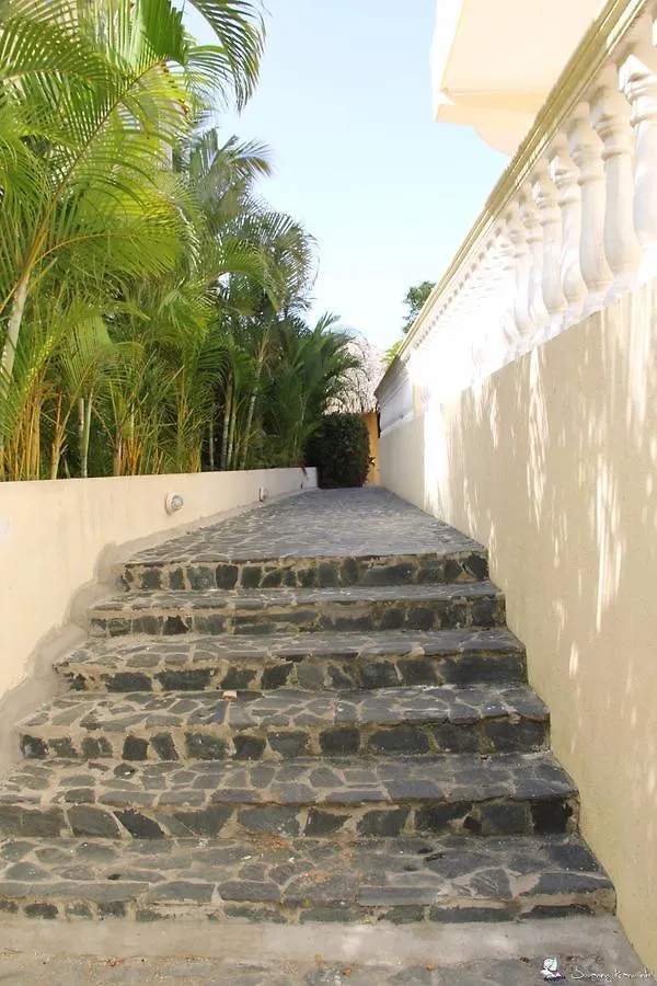 Residencial Las Estrellas Boca Chica 0*,  Dominikana